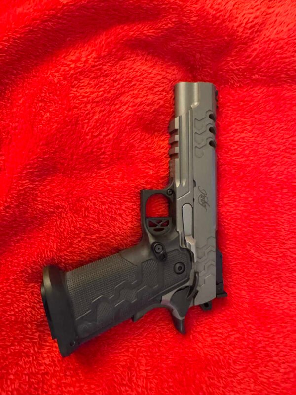 Kimber 2K11 Stainless Target w/magwell & extended slide stop NIB high cap