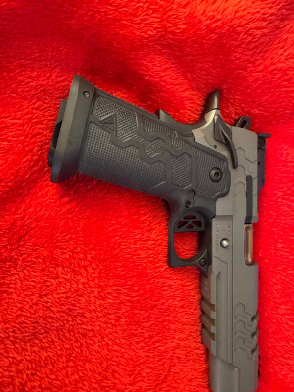 Kimber 2K11 Stainless Target w/magwell & extended slide stop NIB high cap
